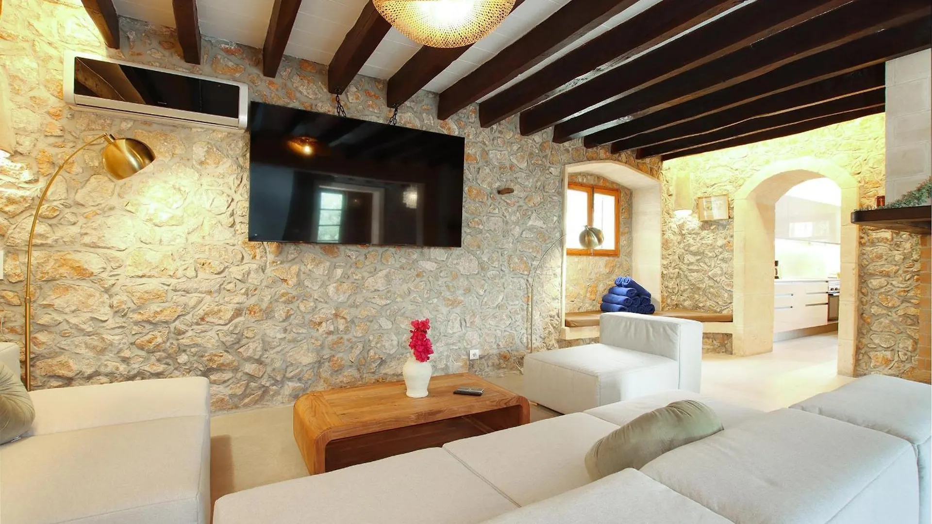 Alordes Villa Pollenca 0*,